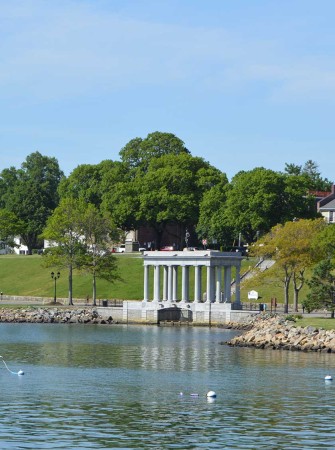 Plymouth Rock Portico, Plymouth, Massachusetts